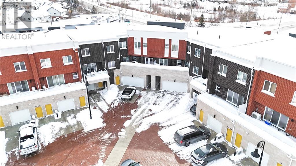 Property at 124 SEABROOK Drive Unit# 4 image 4
