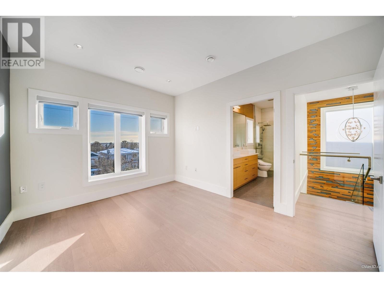 589 E 62nd Avenue, Vancouver, British Columbia  V5X 2G3 - Photo 14 - R2968091