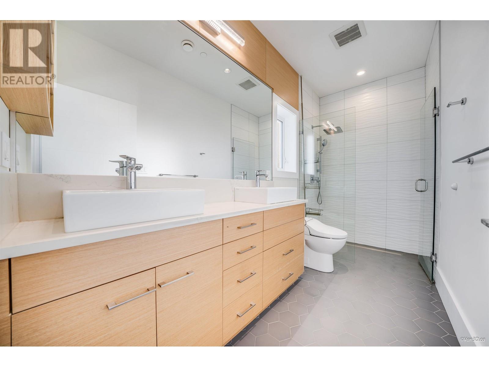 589 E 62nd Avenue, Vancouver, British Columbia  V5X 2G3 - Photo 23 - R2968091