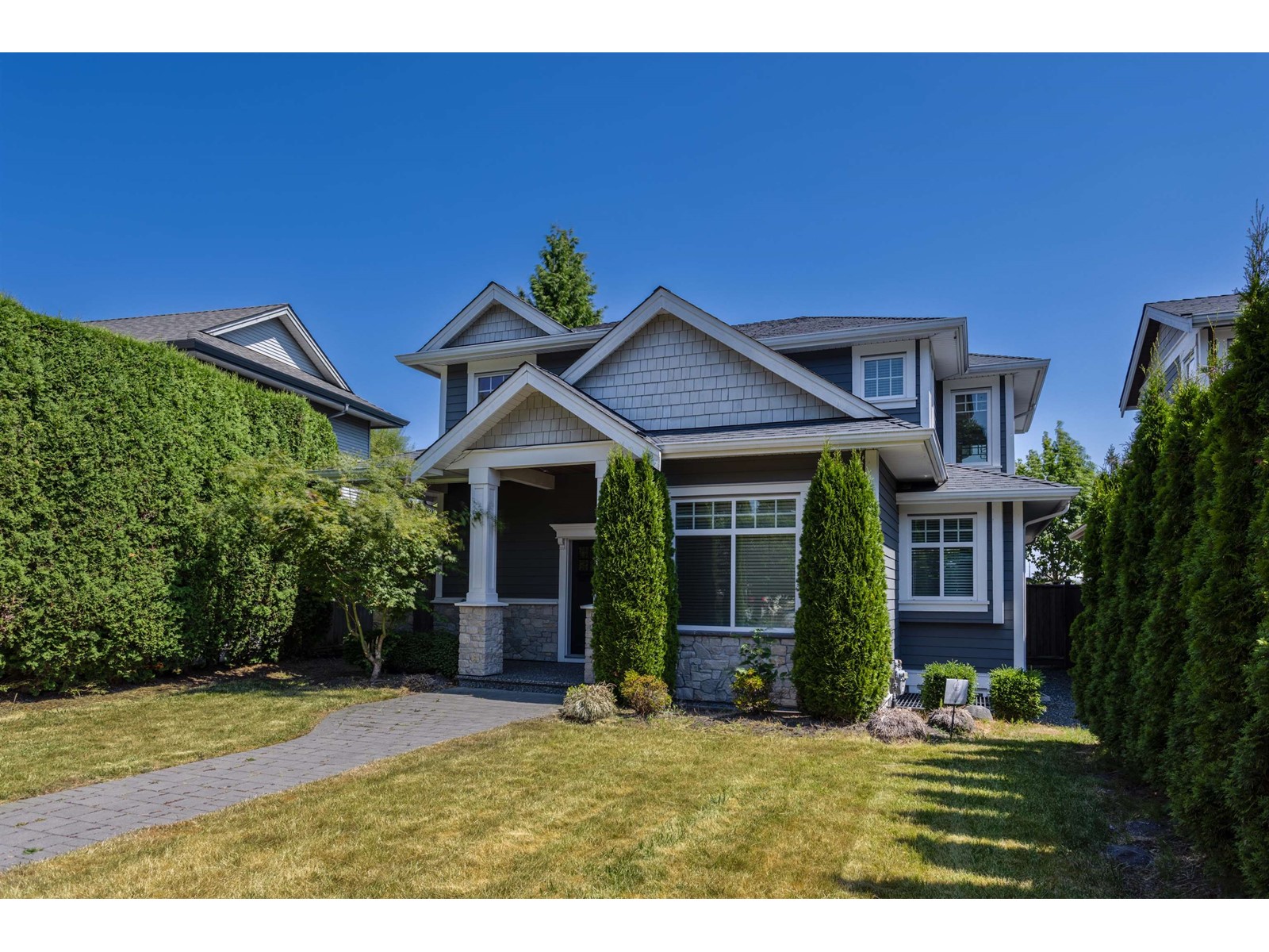 2202 Madrona Place, Surrey, British Columbia  V4A 7Z4 - Photo 1 - R2968098