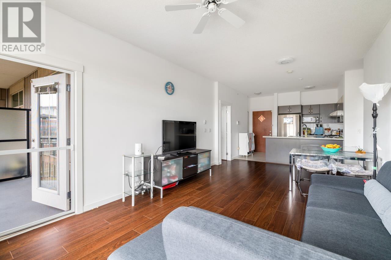 Listing Picture 9 of 16 : 402 9199 TOMICKI AVENUE, Richmond / 烈治文 - 魯藝地產 Yvonne Lu Group - MLS Medallion Club Member