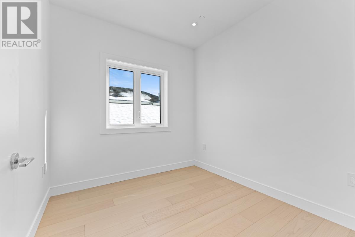 2 1315 W 64th Avenue, Vancouver, British Columbia  V6P 2M9 - Photo 13 - R2968193