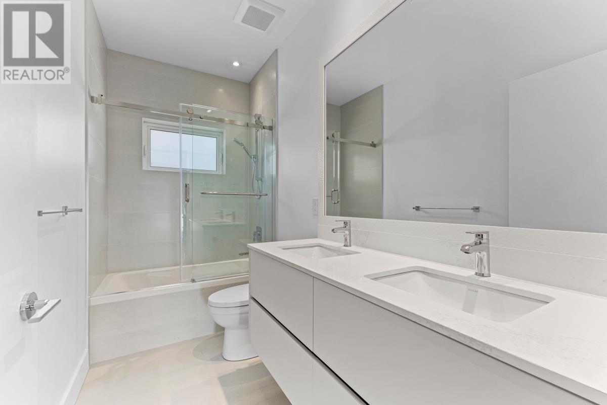 2 1315 W 64th Avenue, Vancouver, British Columbia  V6P 2M9 - Photo 16 - R2968193