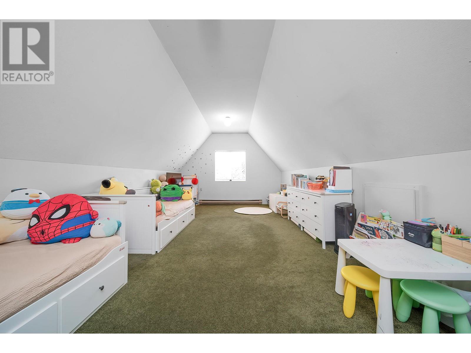 Listing Picture 20 of 30 : 9940 AQUILA ROAD, Richmond / 烈治文 - 魯藝地產 Yvonne Lu Group - MLS Medallion Club Member