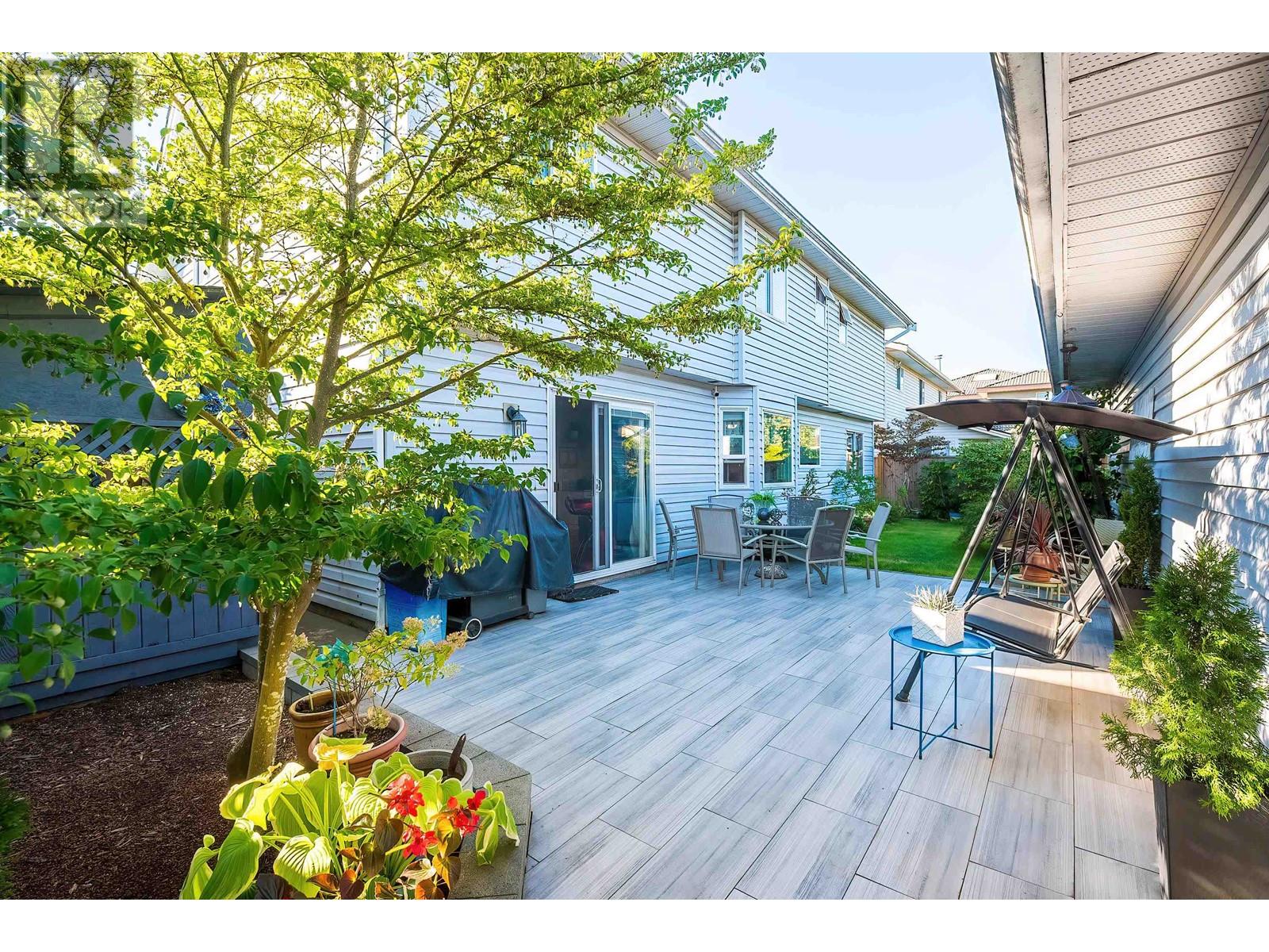 Listing Picture 26 of 30 : 9940 AQUILA ROAD, Richmond / 烈治文 - 魯藝地產 Yvonne Lu Group - MLS Medallion Club Member