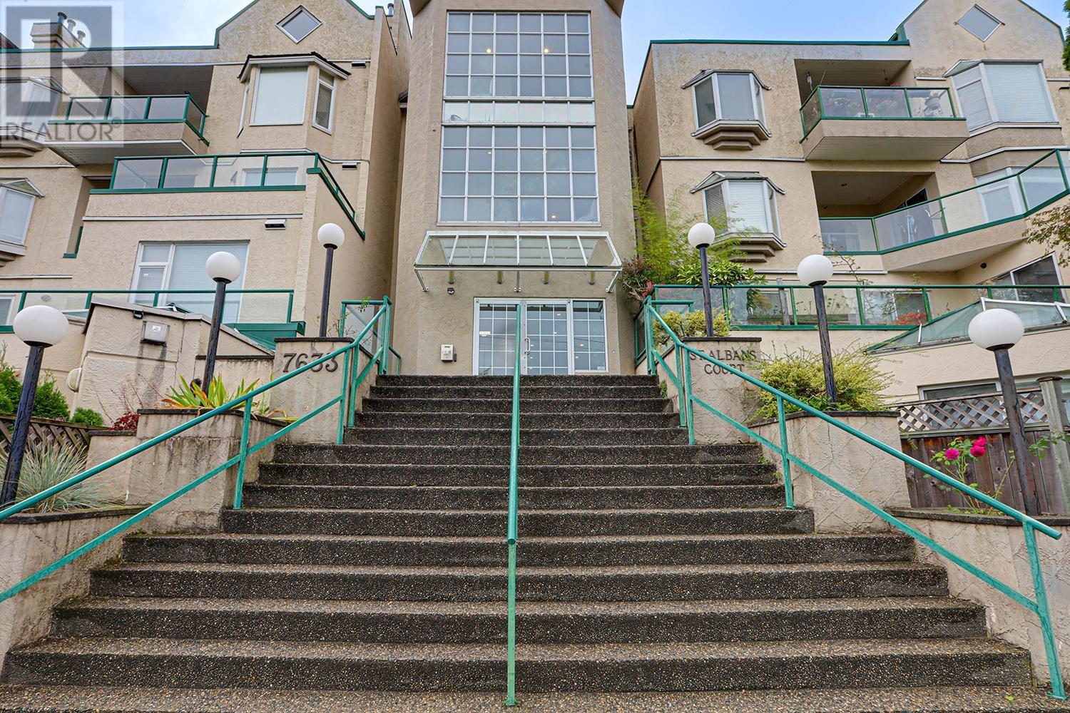 Listing Picture 3 of 38 : 104 7633 ST. ALBANS ROAD, Richmond / 烈治文 - 魯藝地產 Yvonne Lu Group - MLS Medallion Club Member