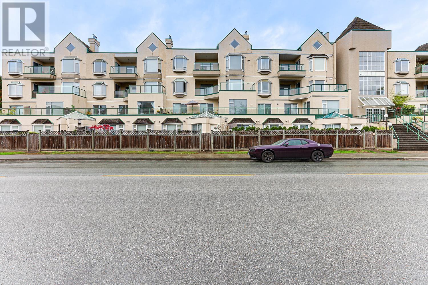 Listing Picture 2 of 38 : 104 7633 ST. ALBANS ROAD, Richmond / 烈治文 - 魯藝地產 Yvonne Lu Group - MLS Medallion Club Member