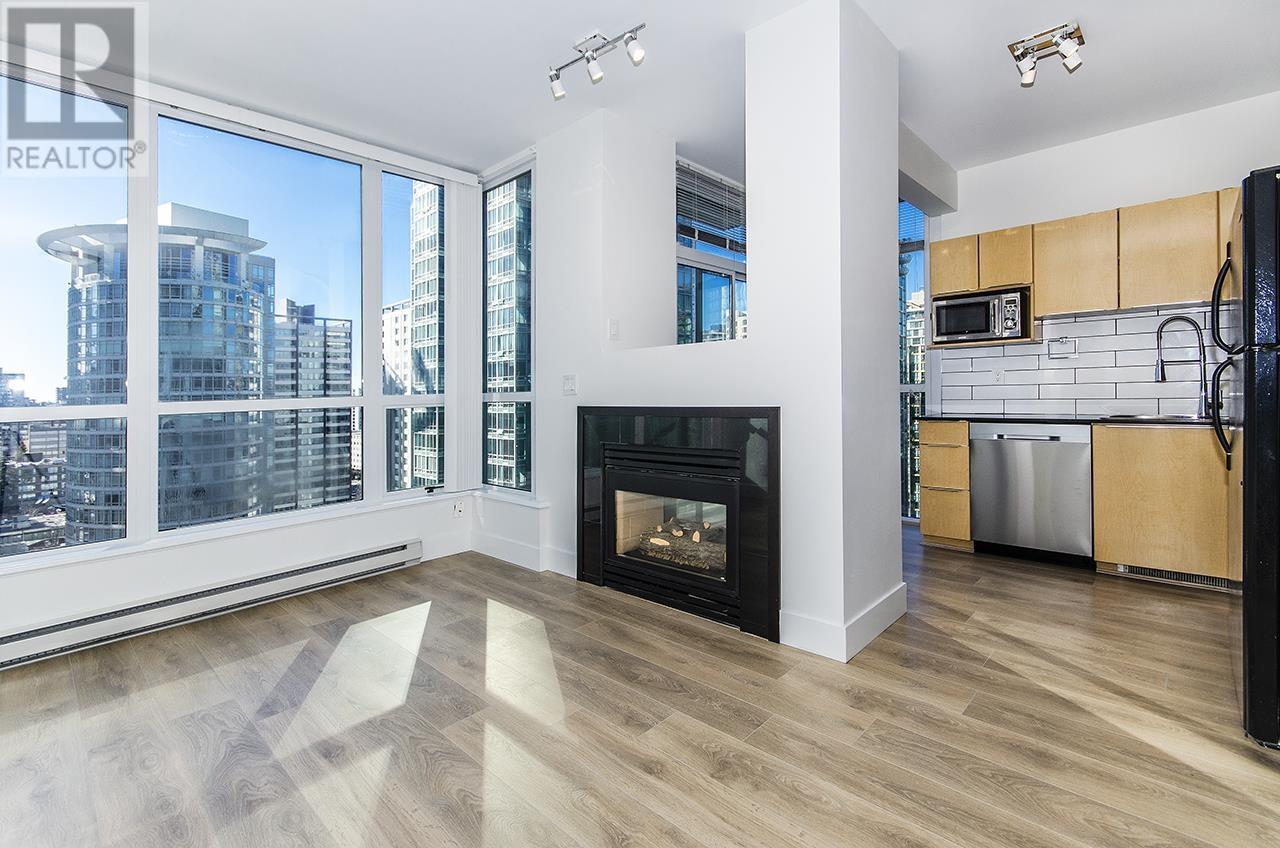 Listing Picture 22 of 30 : 1904 1239 W GEORGIA STREET, Vancouver / 溫哥華 - 魯藝地產 Yvonne Lu Group - MLS Medallion Club Member