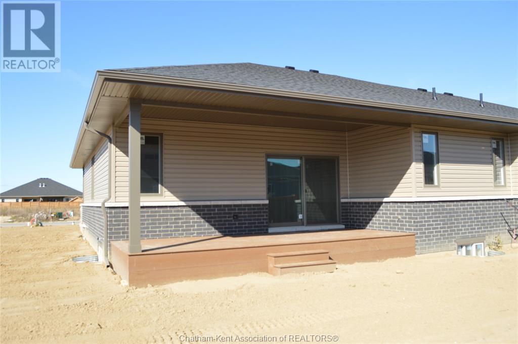 Property at 52 Duskridge ROAD image 3