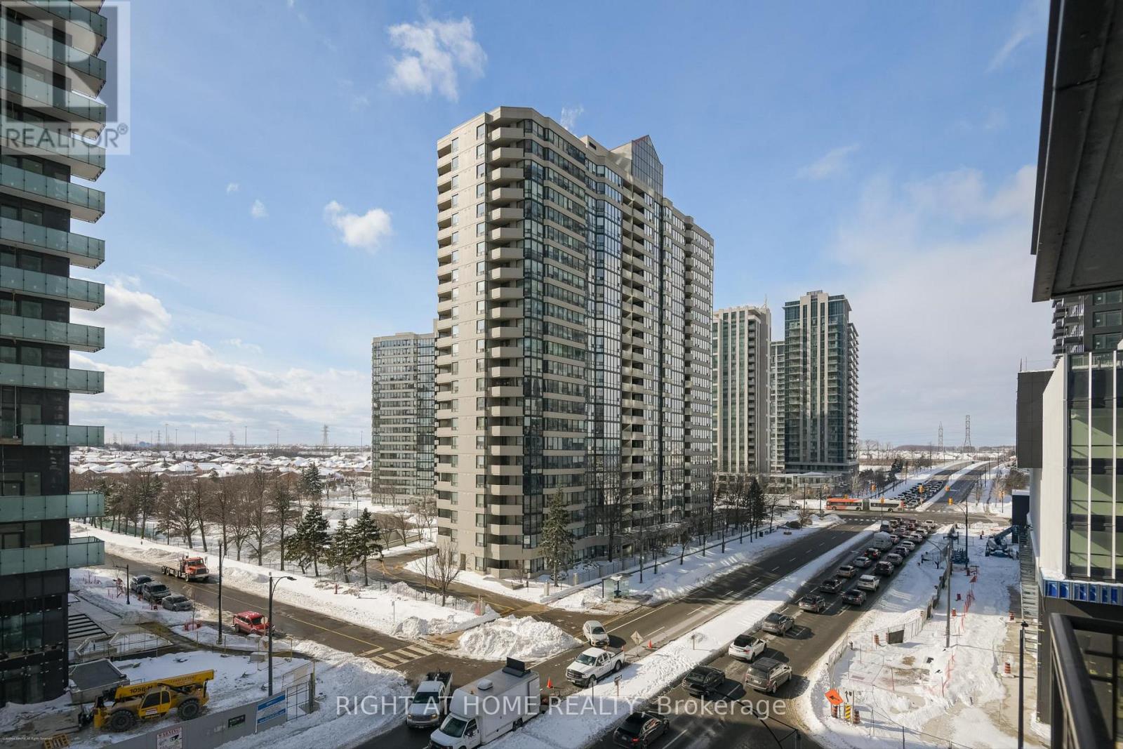 621 - 385 Prince Of Wales Drive, Mississauga, Ontario  L5B 0C6 - Photo 14 - W11977940