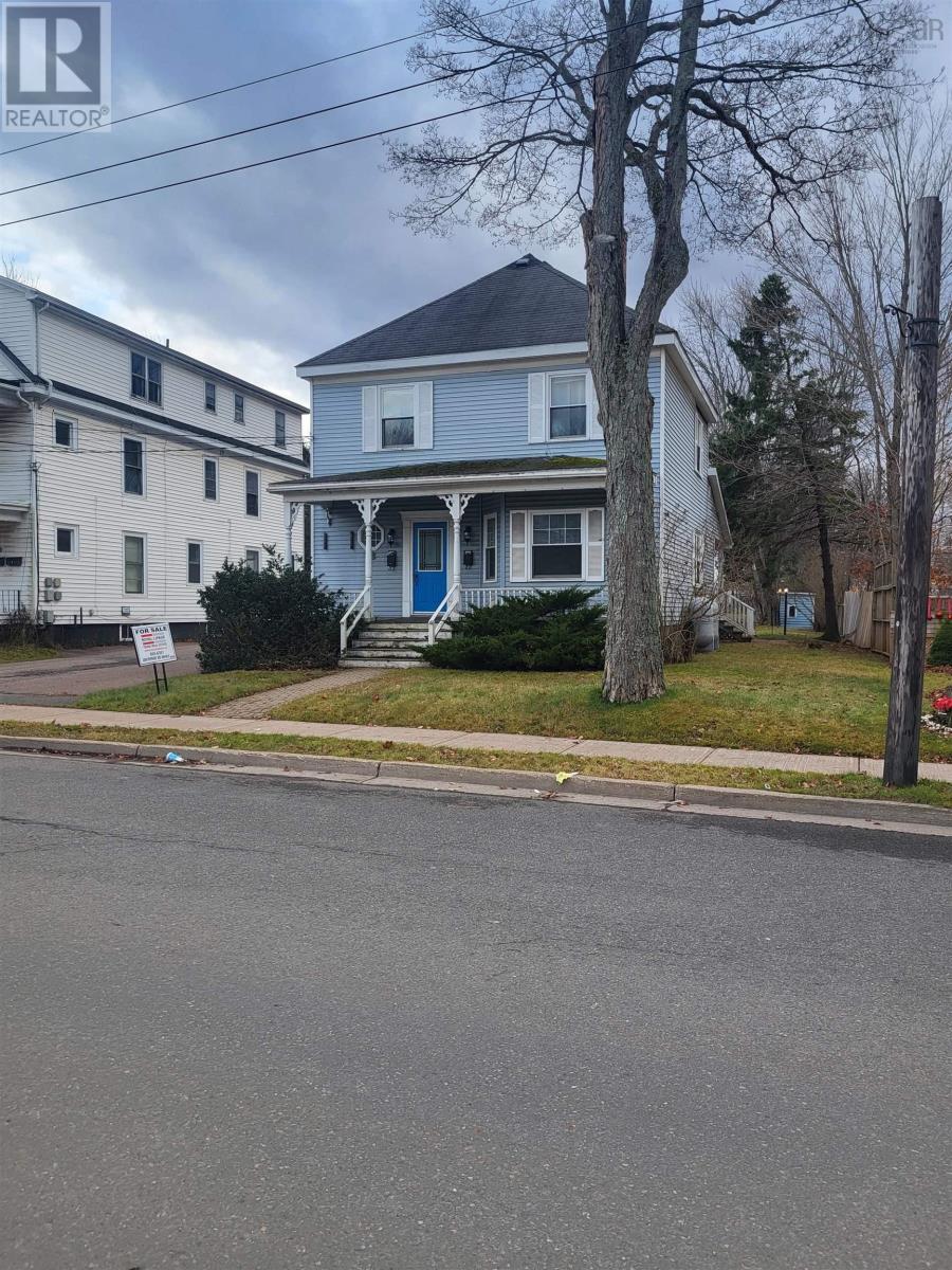 28 Victoria Street, Truro, Nova Scotia  B2N 1Y6 - Photo 3 - 202424700