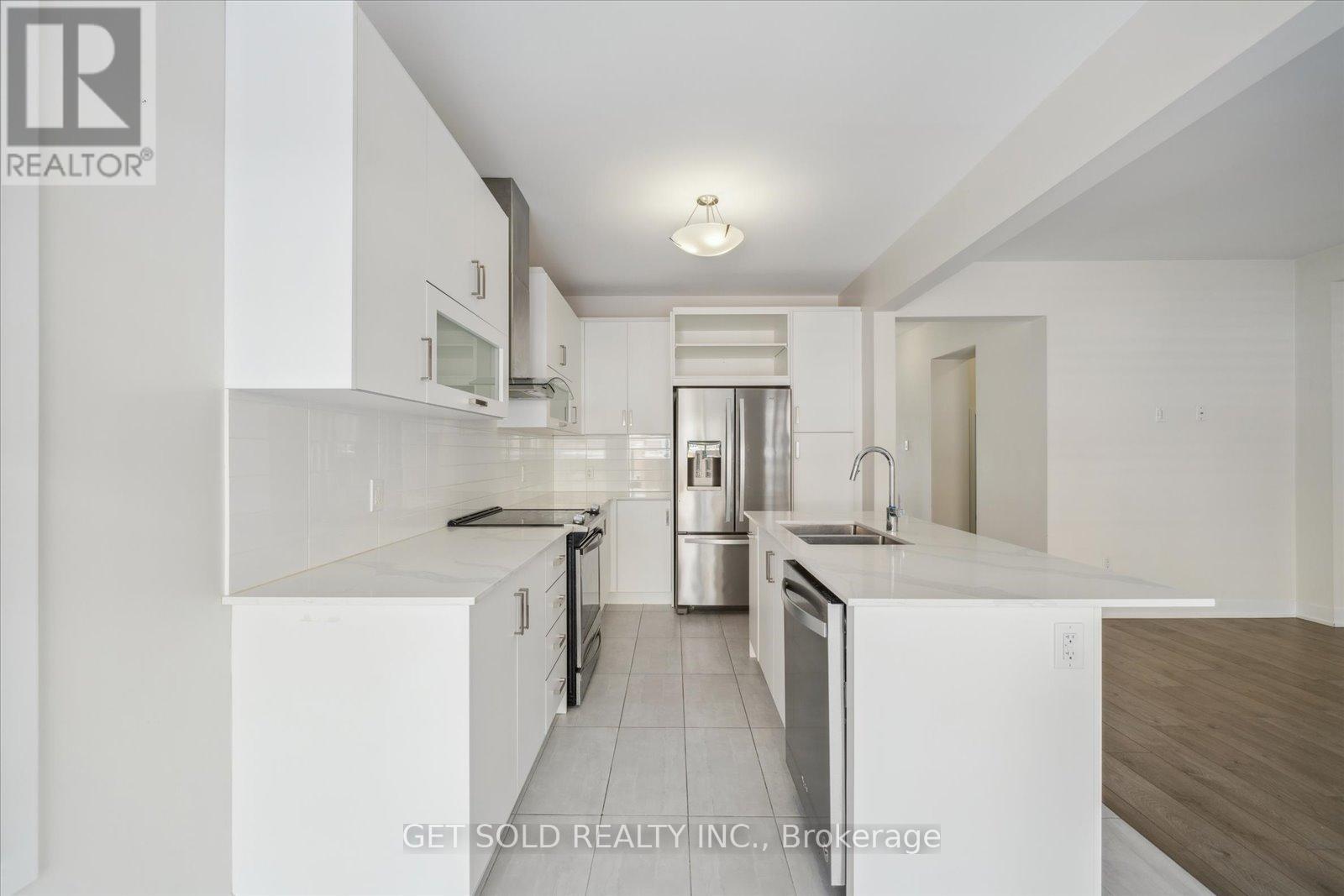 144 Vanier Street, Whitby, Ontario  L1R 0N3 - Photo 10 - E11977962