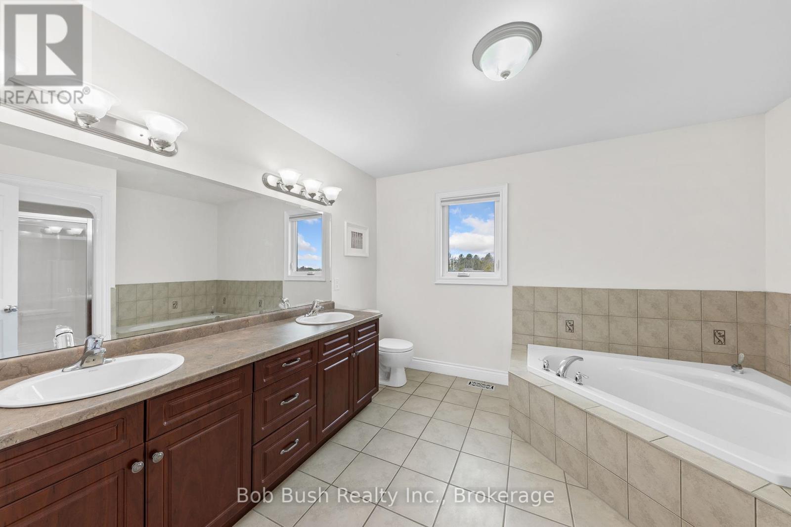 3 Brechin Crescent, Oro-Medonte, Ontario  L0K 1N0 - Photo 23 - S11977038