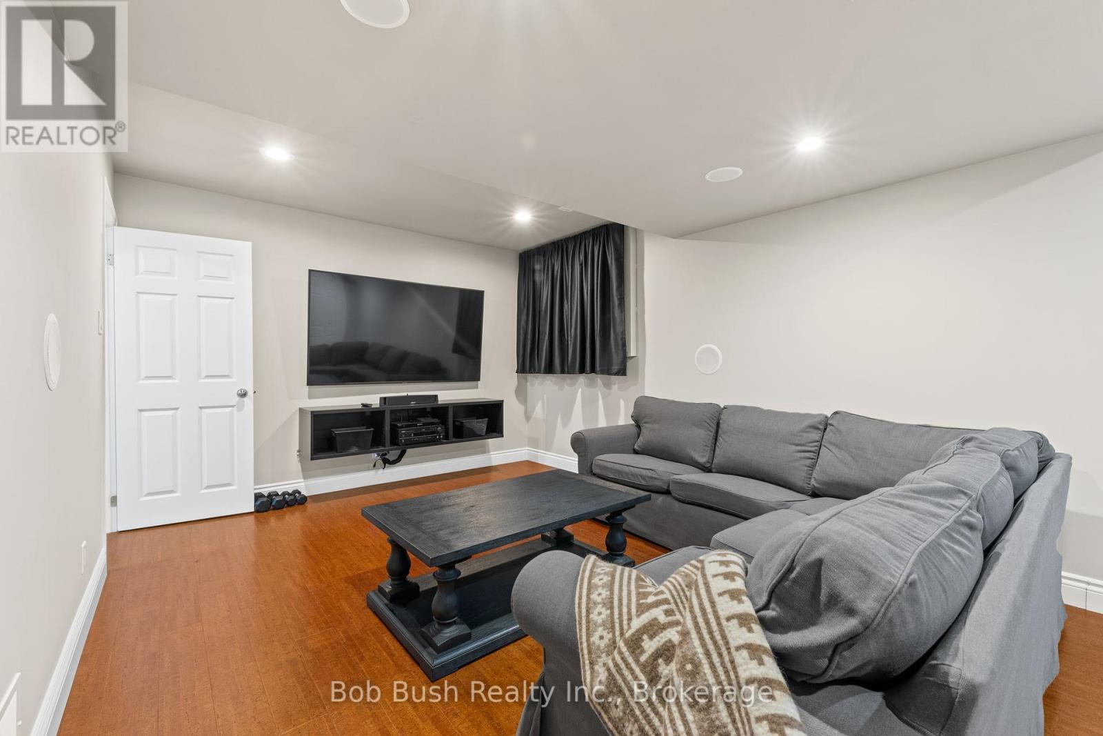 3 Brechin Crescent, Oro-Medonte, Ontario  L0K 1N0 - Photo 32 - S11977038