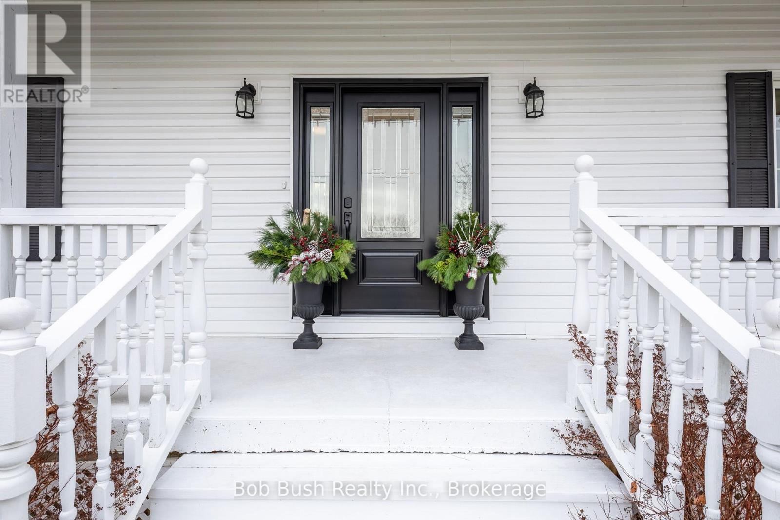 3 Brechin Crescent, Oro-Medonte, Ontario  L0K 1N0 - Photo 4 - S11977038