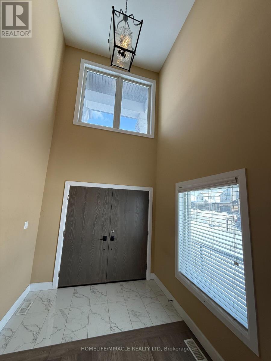Property at 3793 SOMERSTON CRESCENT image 4