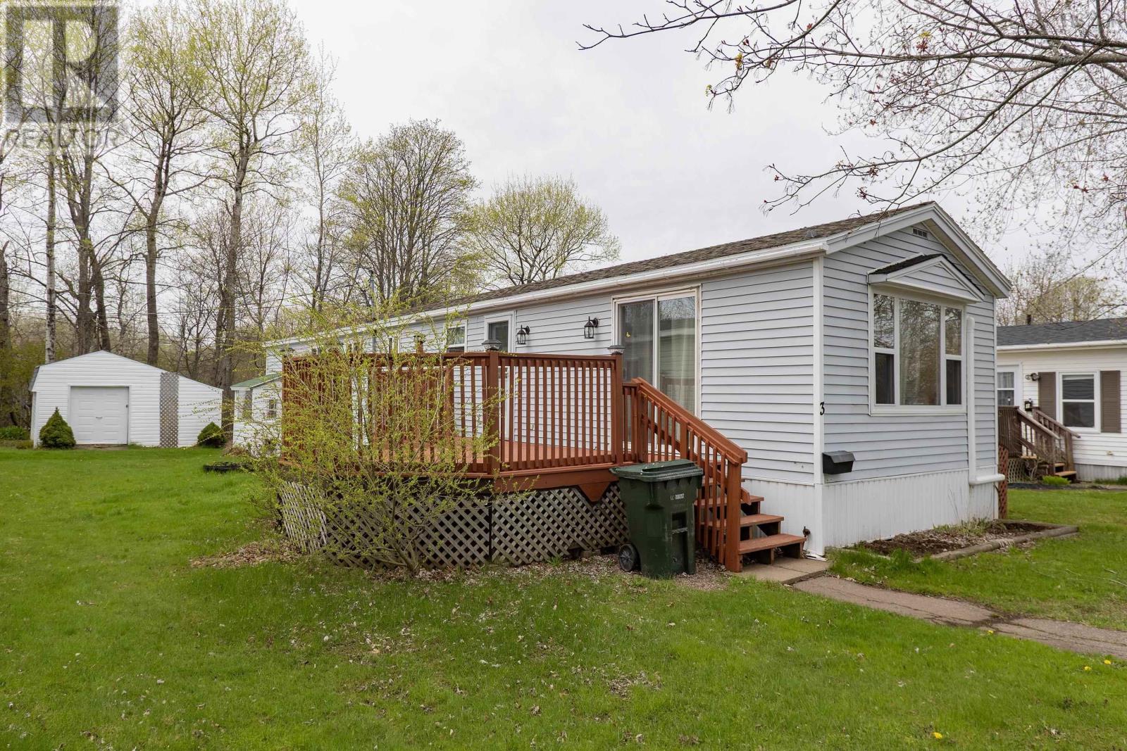 3 Liberty Lane, amherst, Nova Scotia