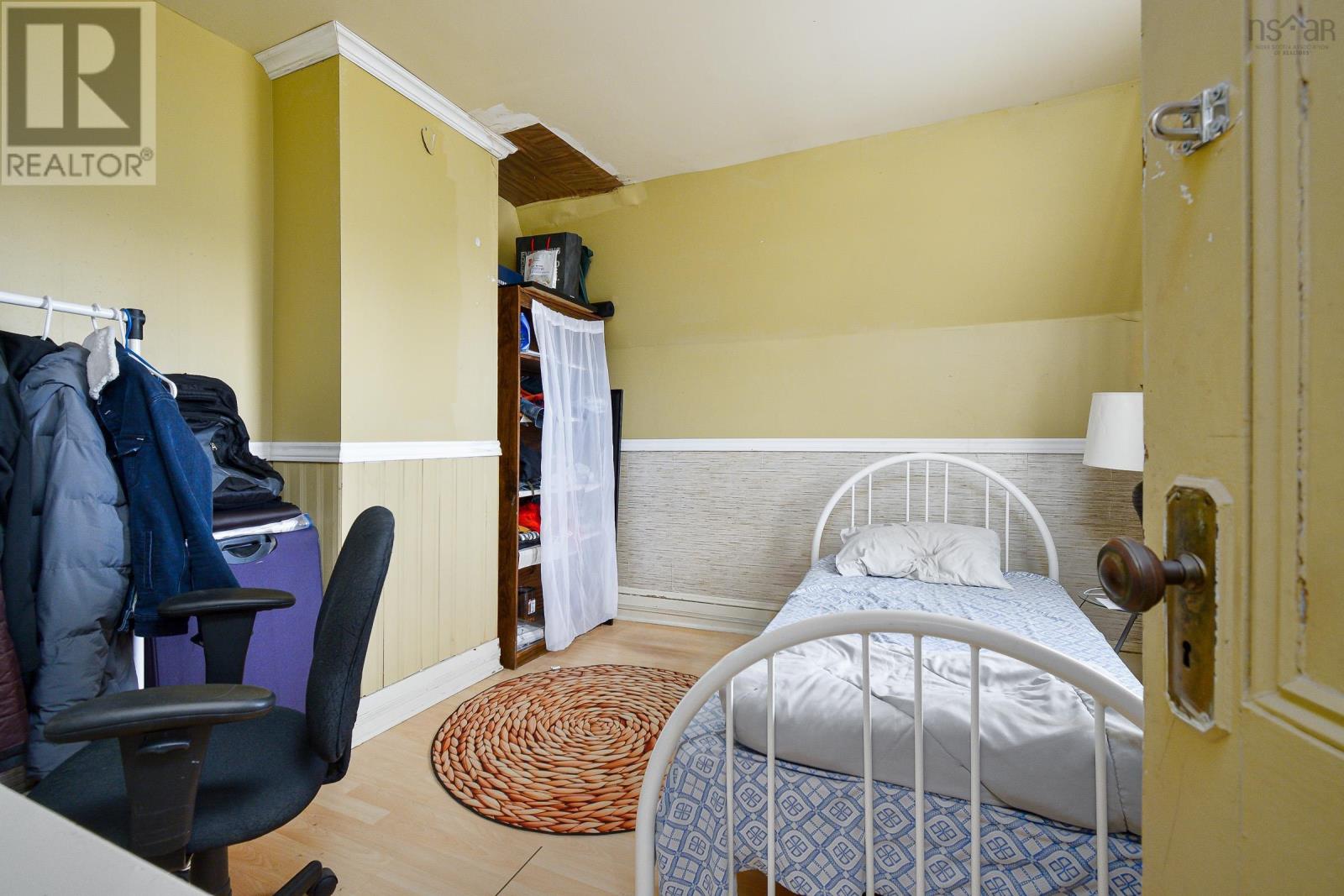 98 Center Street, Sydney, Nova Scotia  B1P 2H2 - Photo 16 - 202503145