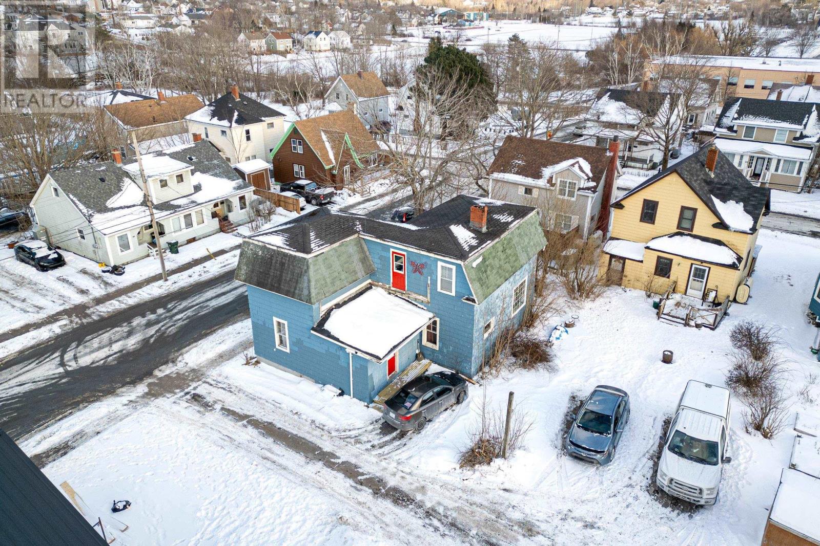 98 Center Street, Sydney, Nova Scotia  B1P 2H2 - Photo 28 - 202503145