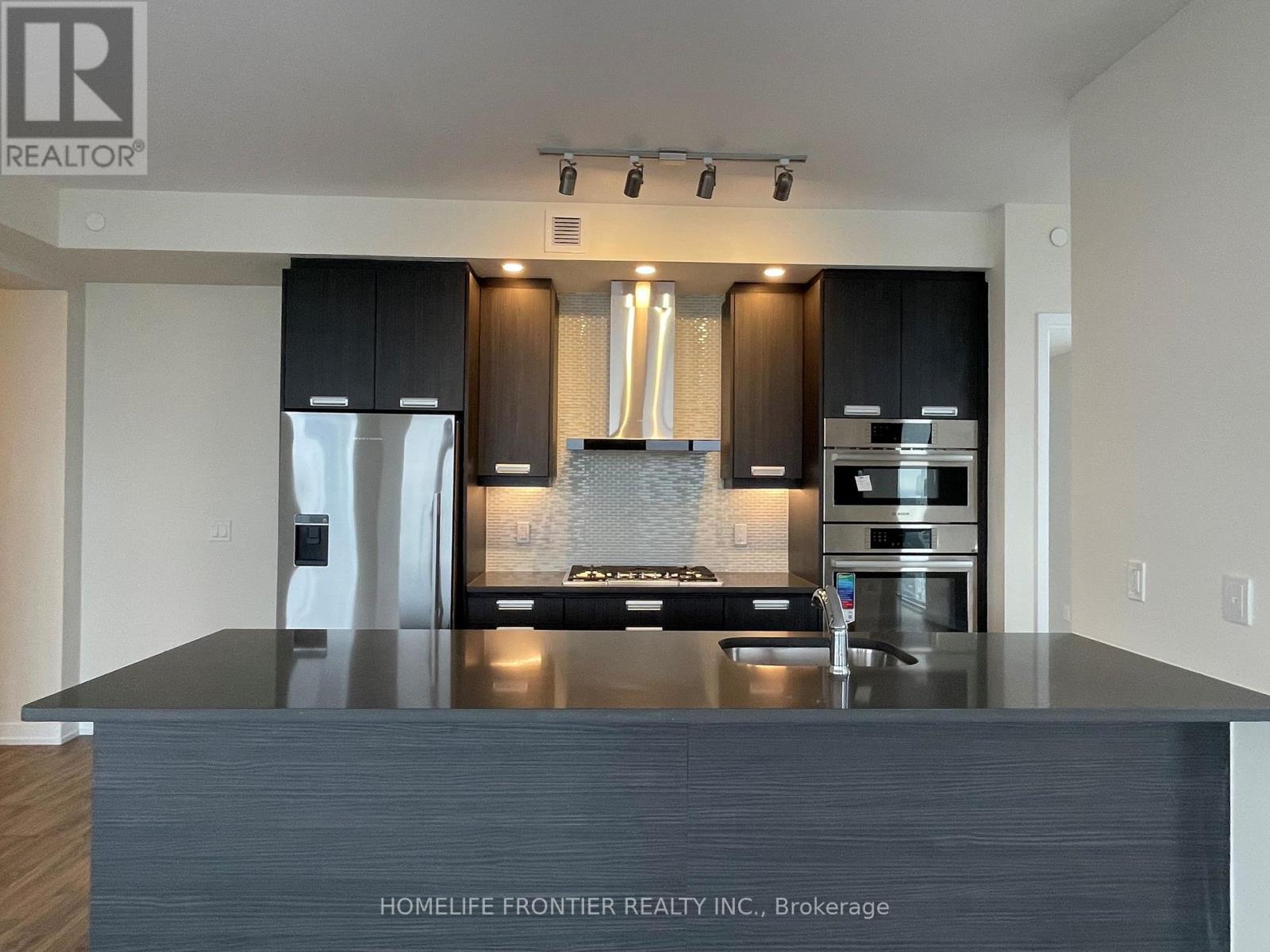 Property at 4204 - 99 JOHN STREET image 2