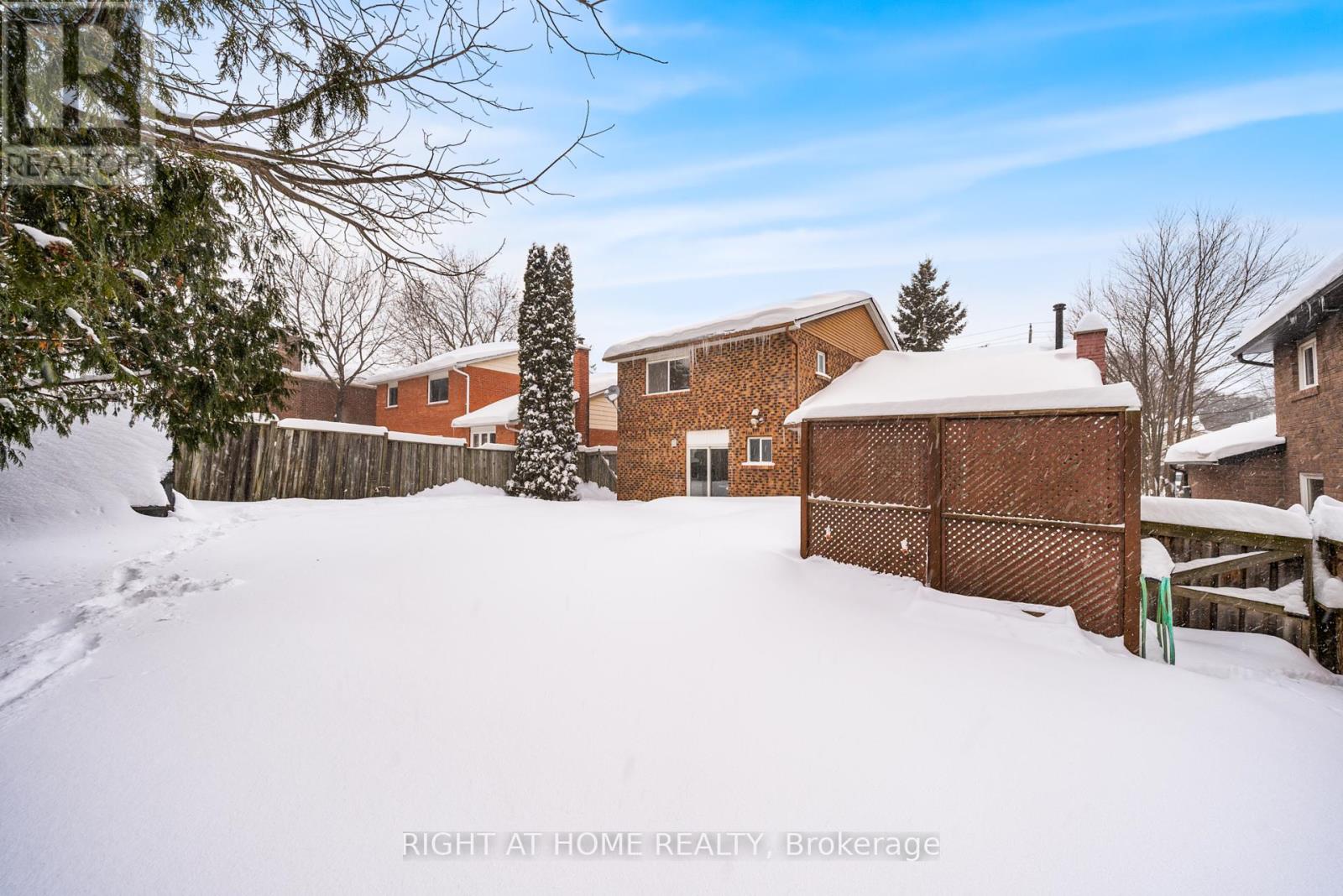 58 London Road, Newmarket (Bristol-London), Ontario  L3Y 6A2 - Photo 35 - N11978072