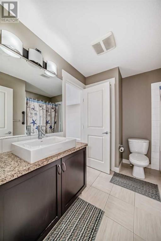 133 Rainbow Falls Boulevard, Chestermere, Alberta  T1x 0n6 - Photo 11 - A2193520