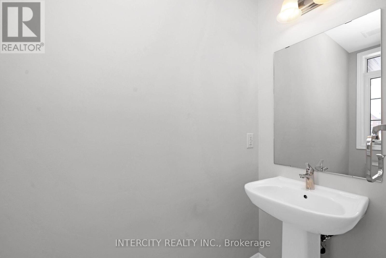 66 Claremont Drive, Brampton, Ontario  L6R 4G3 - Photo 15 - W11977549