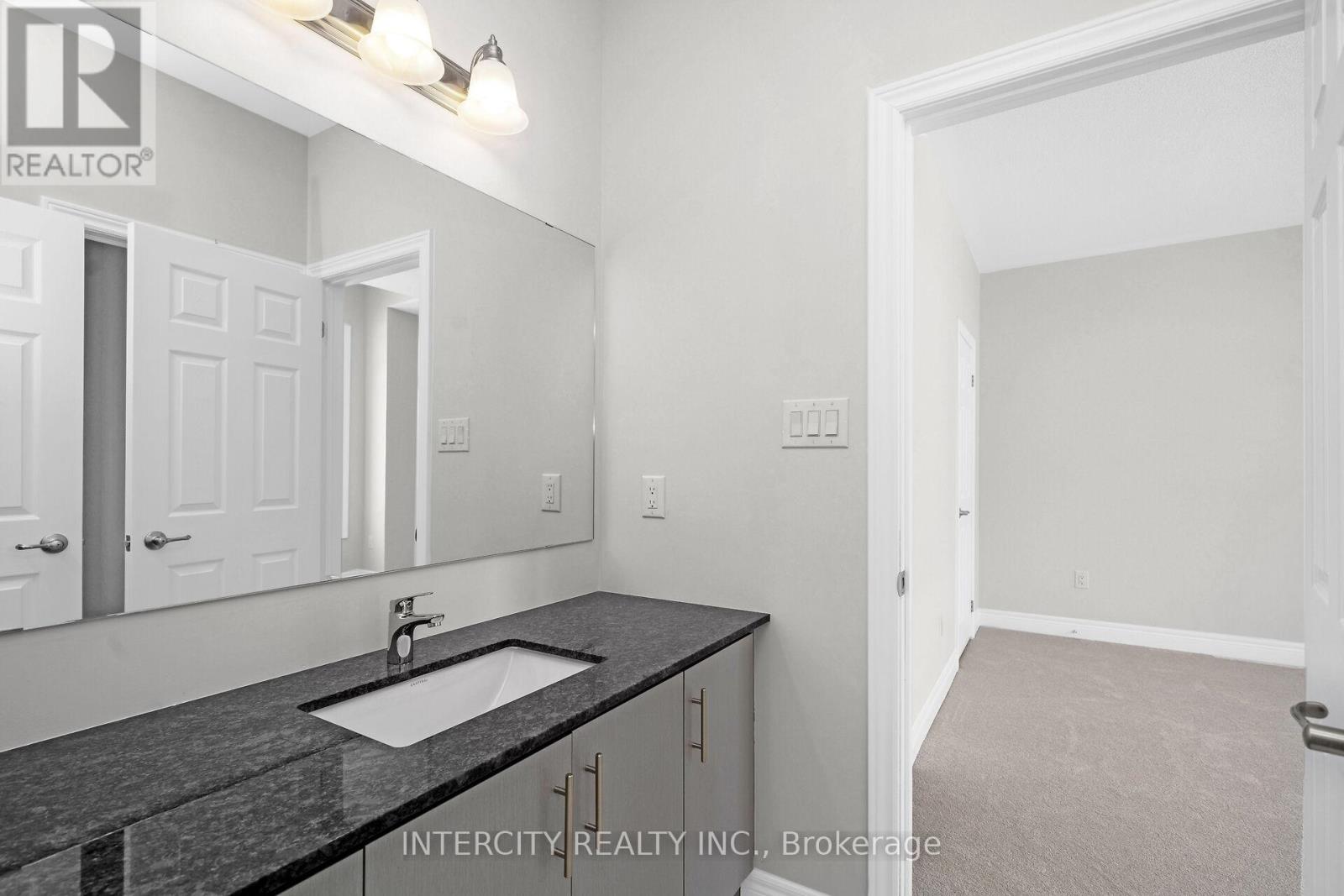 66 Claremont Drive, Brampton, Ontario  L6R 4G3 - Photo 24 - W11977549