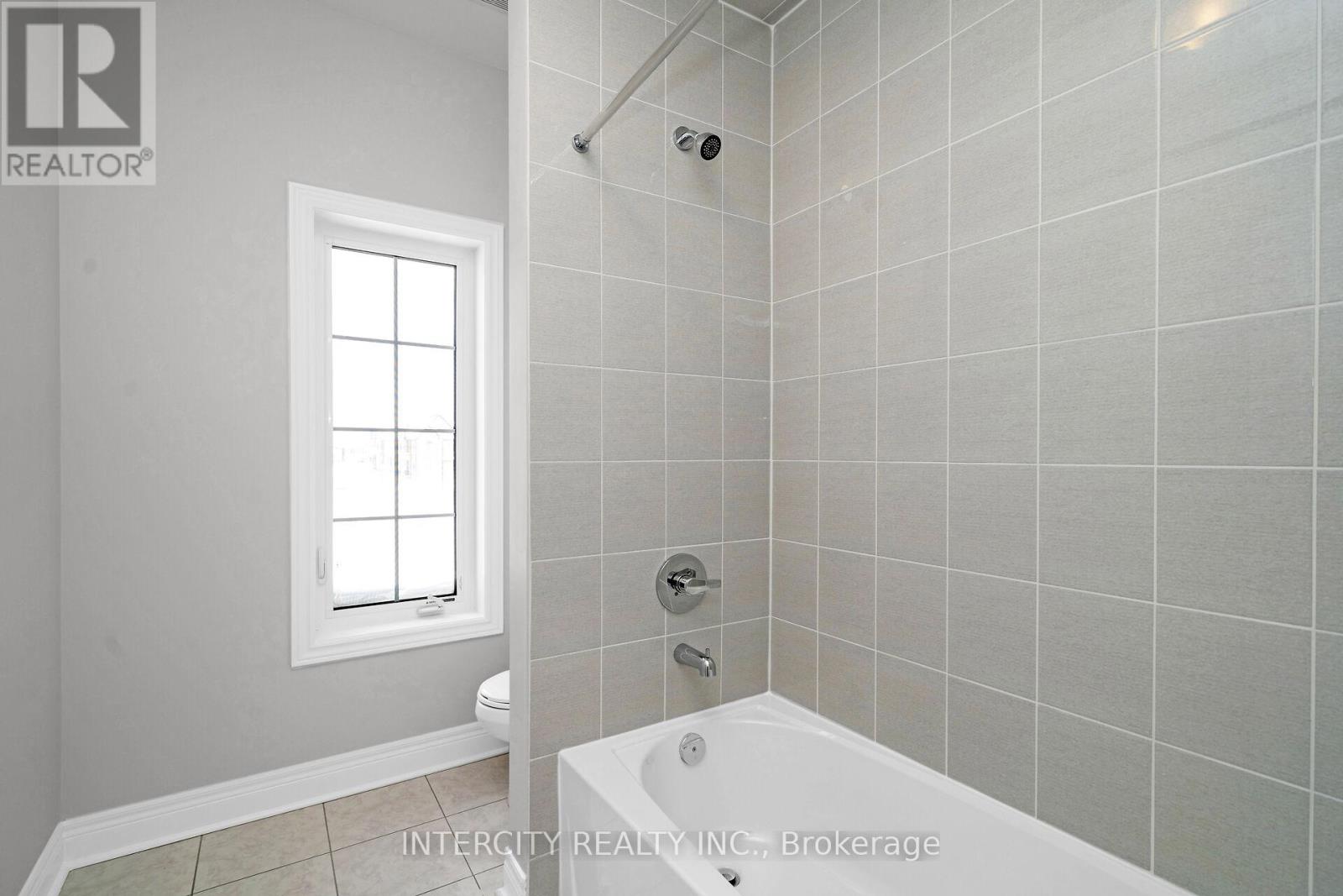 66 Claremont Drive, Brampton, Ontario  L6R 4G3 - Photo 25 - W11977549