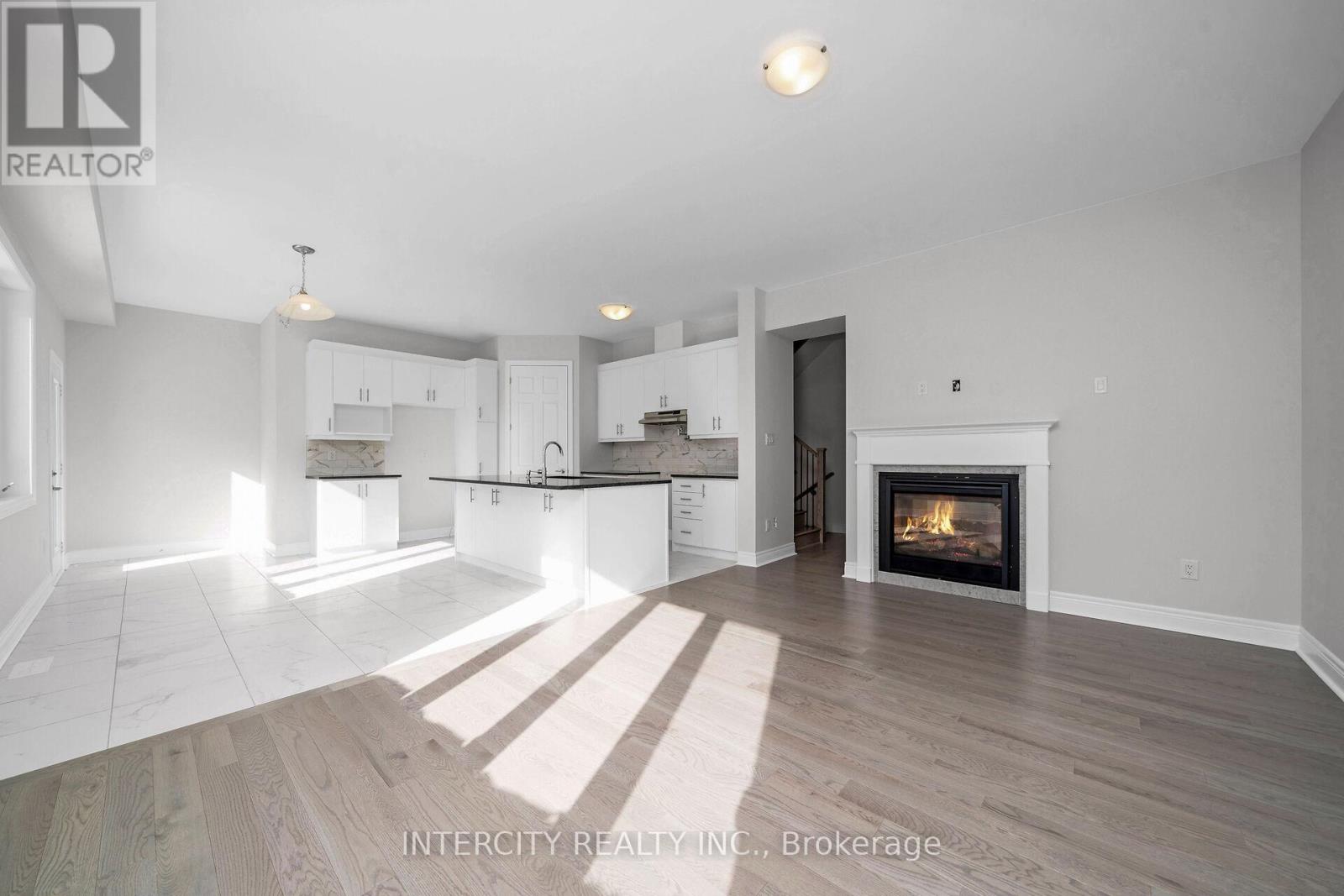 66 Claremont Drive, Brampton, Ontario  L6R 4G3 - Photo 7 - W11977549