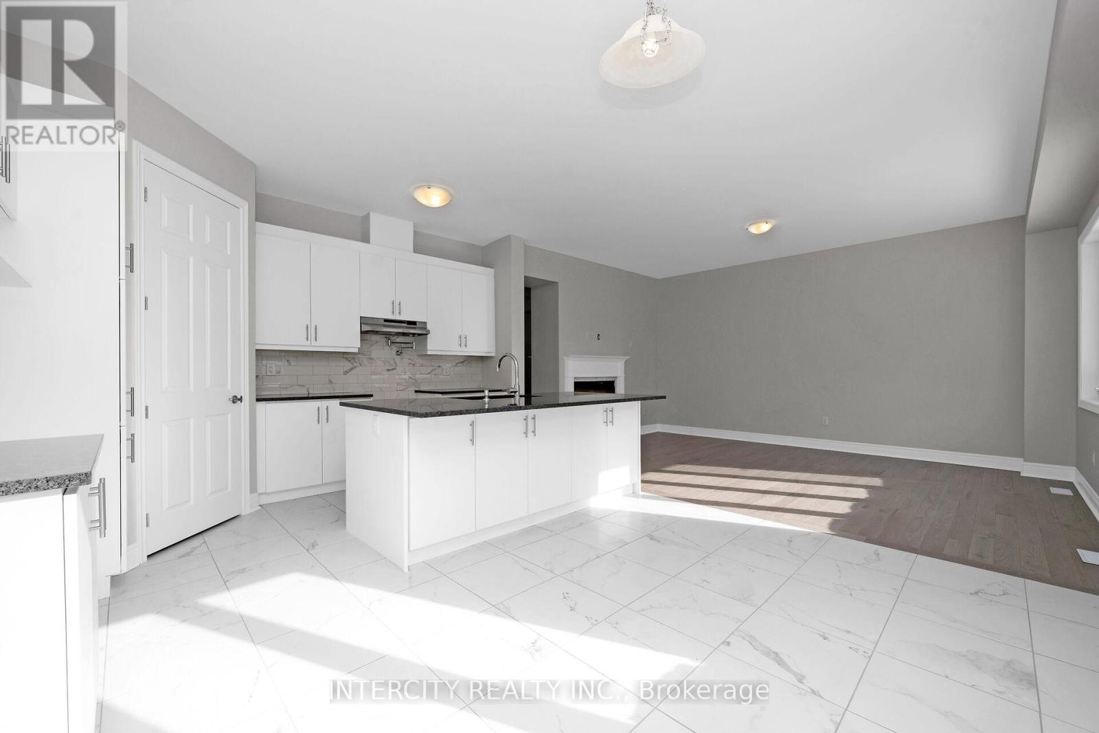 66 Claremont Drive, Brampton, Ontario  L6R 4G3 - Photo 8 - W11977549