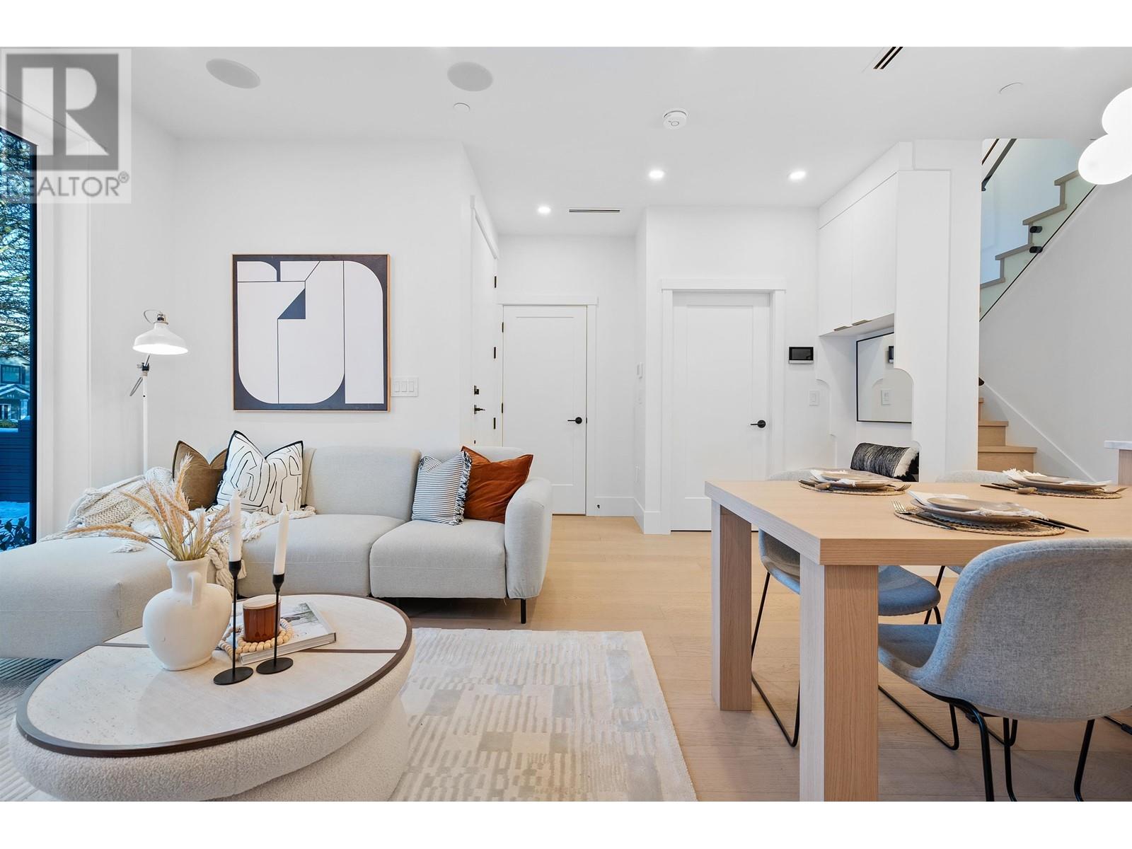 Listing Picture 14 of 40 : 1 462 E 19TH AVENUE, Vancouver / 溫哥華 - 魯藝地產 Yvonne Lu Group - MLS Medallion Club Member