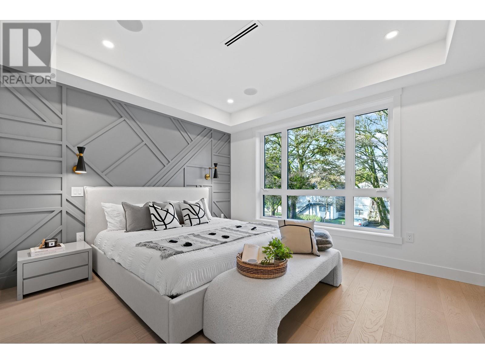 Listing Picture 19 of 40 : 1 462 E 19TH AVENUE, Vancouver / 溫哥華 - 魯藝地產 Yvonne Lu Group - MLS Medallion Club Member