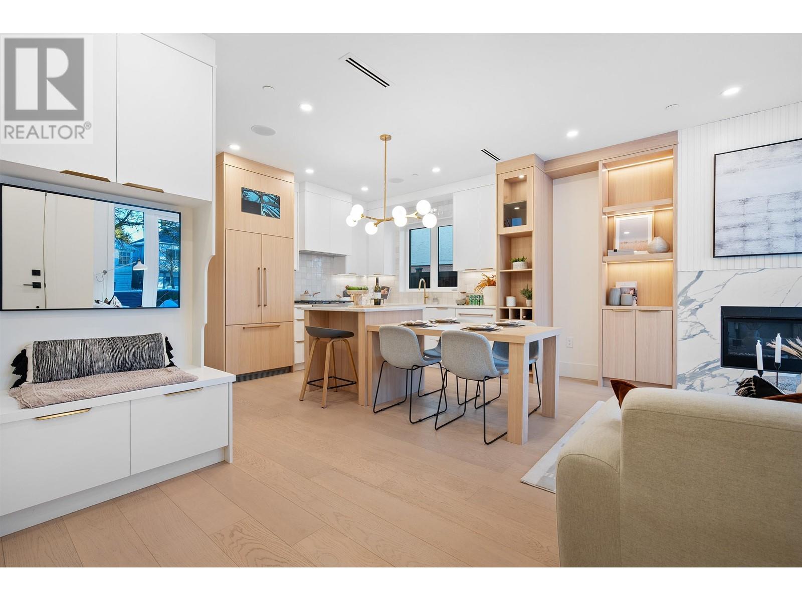 Listing Picture 5 of 40 : 1 462 E 19TH AVENUE, Vancouver / 溫哥華 - 魯藝地產 Yvonne Lu Group - MLS Medallion Club Member