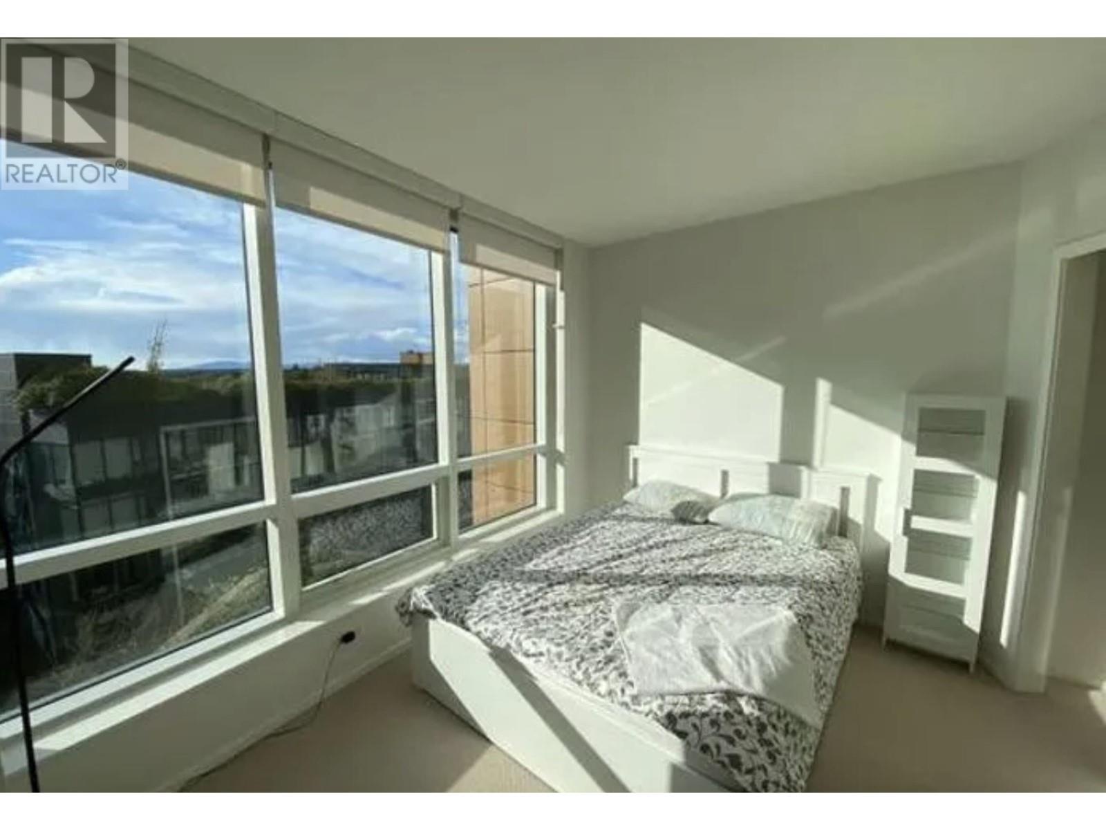 Listing Picture 5 of 12 : 902 8555 GRANVILLE STREET, Vancouver / 溫哥華 - 魯藝地產 Yvonne Lu Group - MLS Medallion Club Member