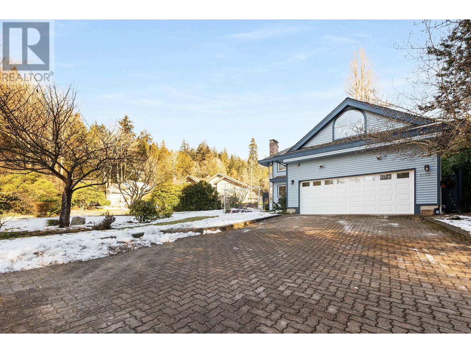 6755 Dufferin Avenue, West Vancouver, British Columbia  V7W 3B7 - Photo 16 - R2968213