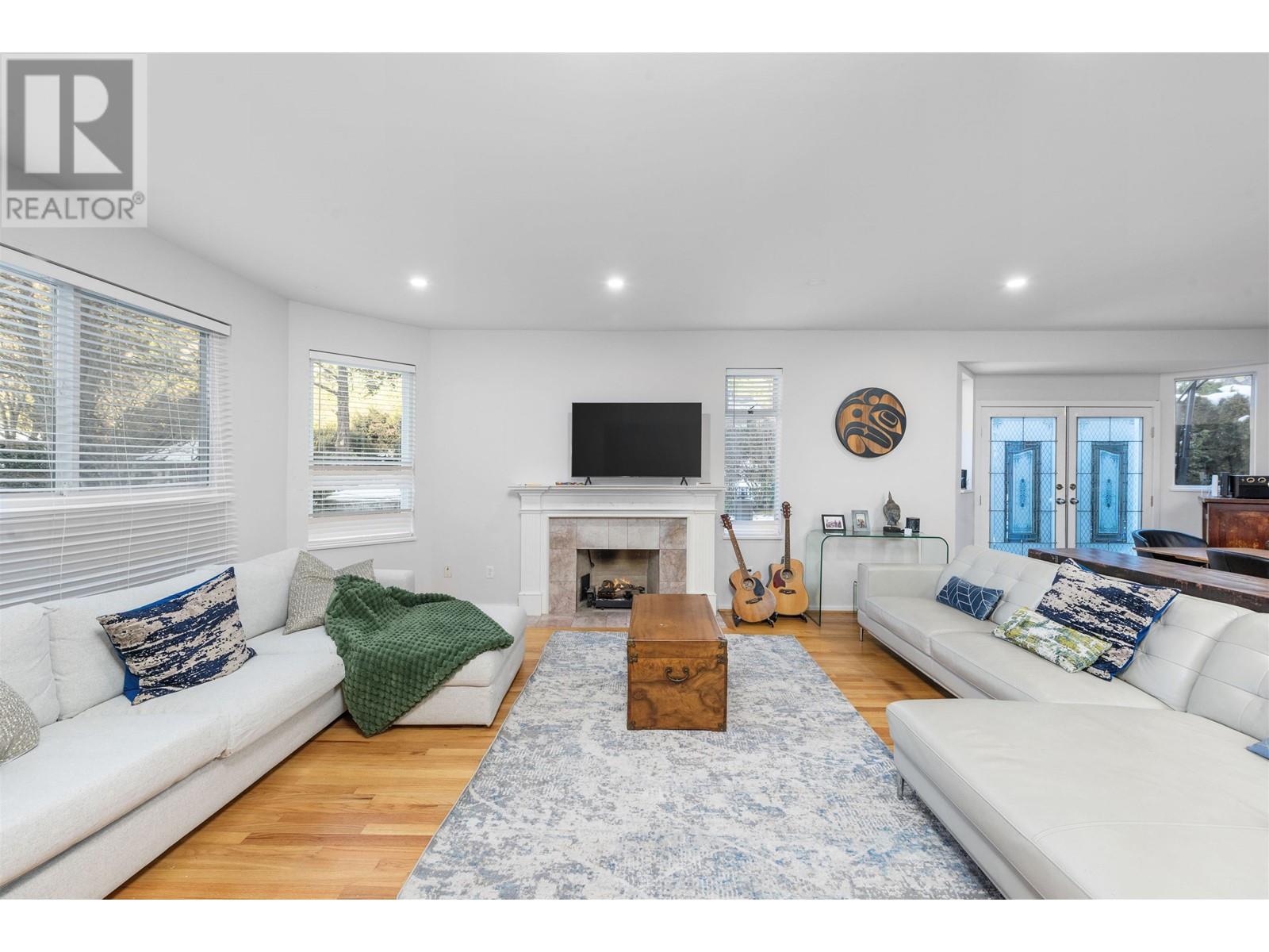Property at 6755 DUFFERIN AVENUE image 5