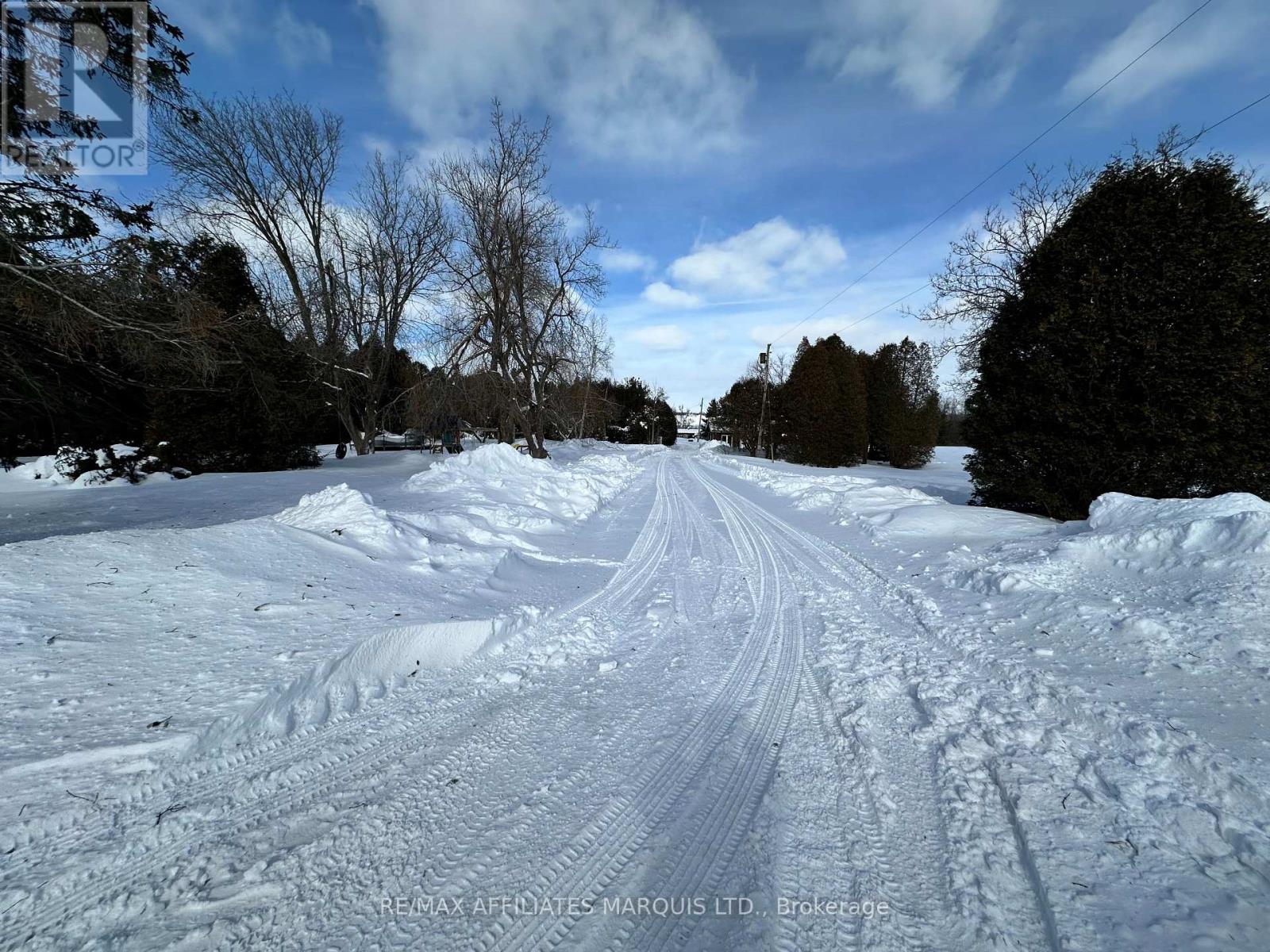 18319 Street Road, South Glengarry, Ontario  K6K 0A7 - Photo 1 - X11978183