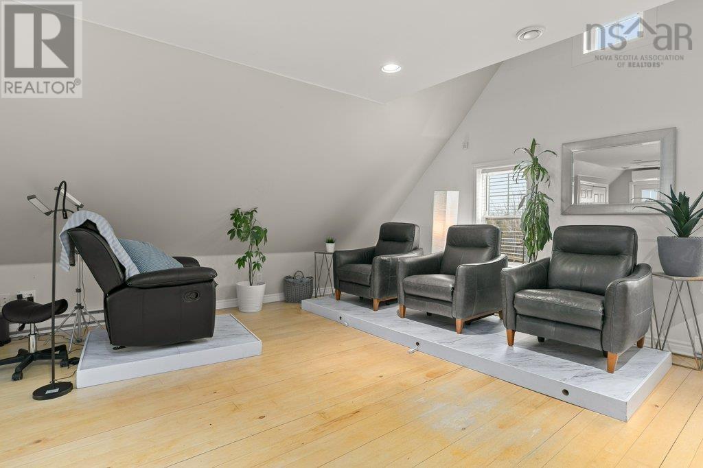 3760 Highway 3, Chester, Nova Scotia  B0J 1J0 - Photo 15 - 202503142