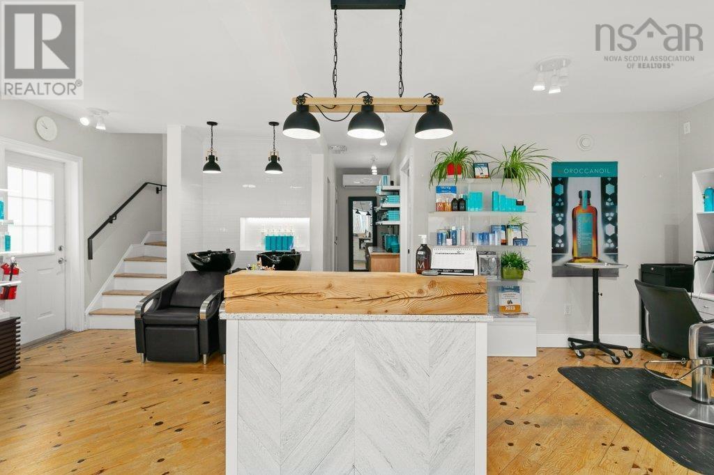 3760 Highway 3, Chester, Nova Scotia  B0J 1J0 - Photo 4 - 202503142