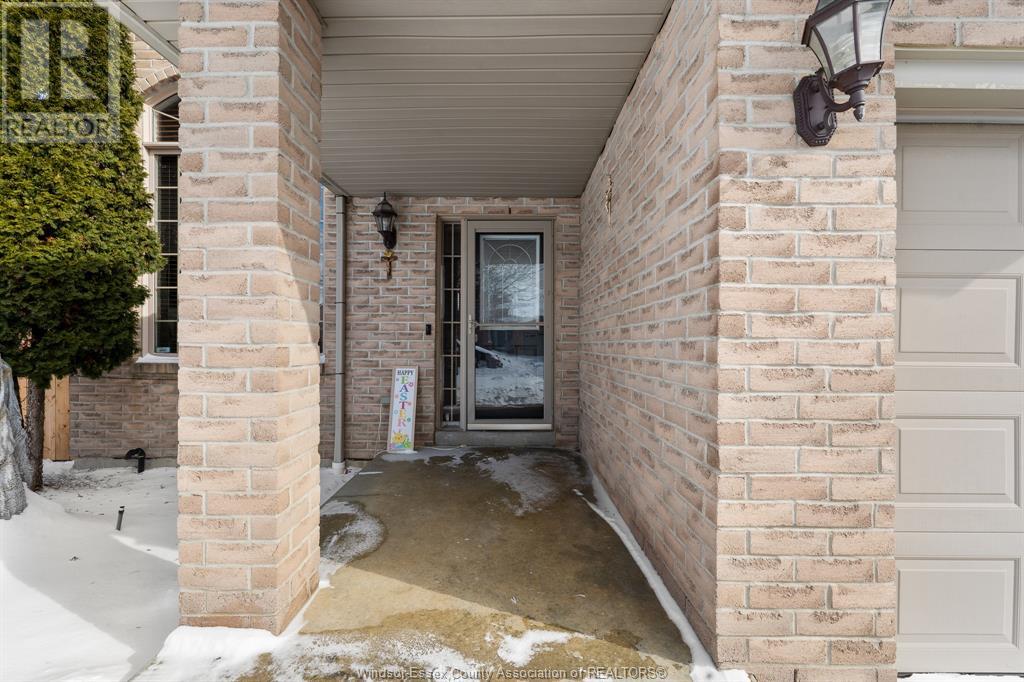 Property at 4652 HELSINKI CRESCENT image 5