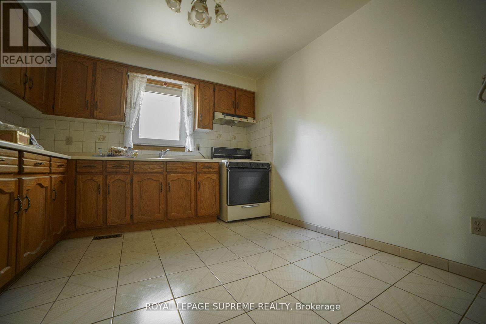 Property at 452 DELAWARE AVENUE image 5
