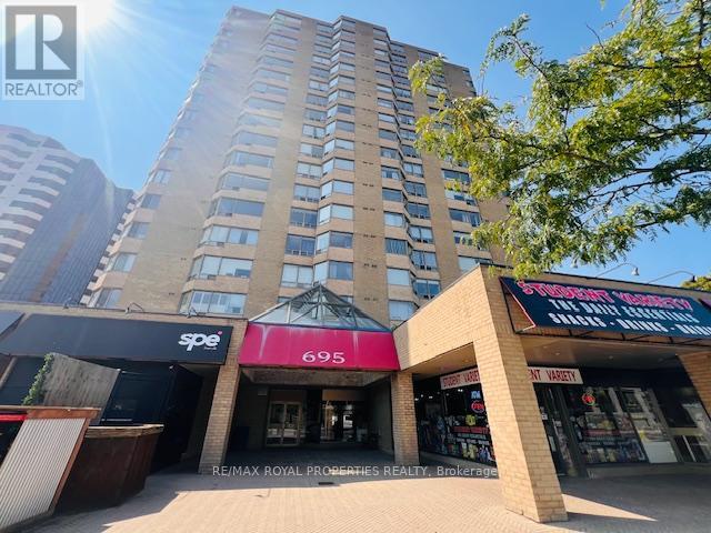 Property at 1006 - 695 RICHMOND STREET image 2