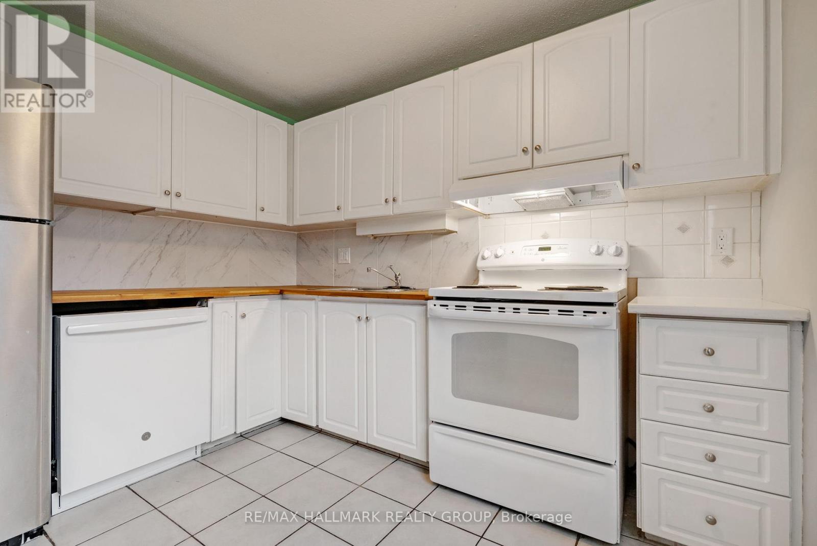 Property at 12F LARKSHIRE LANE image 5