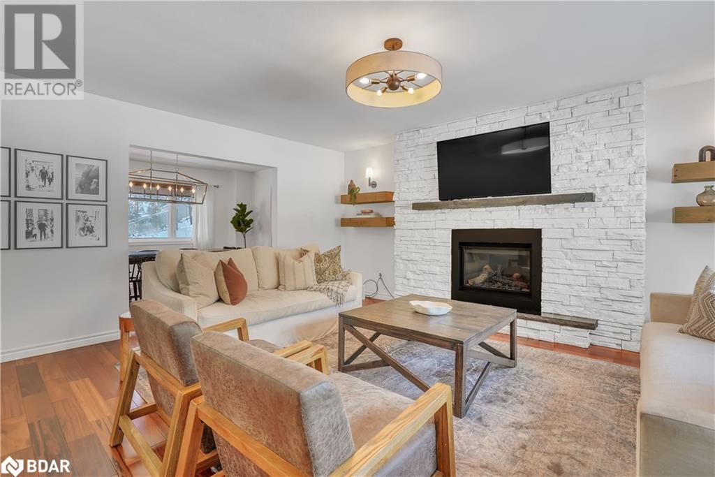 11 Vernar Drive, Midhurst, Ontario  L0L 1X0 - Photo 8 - 40688472