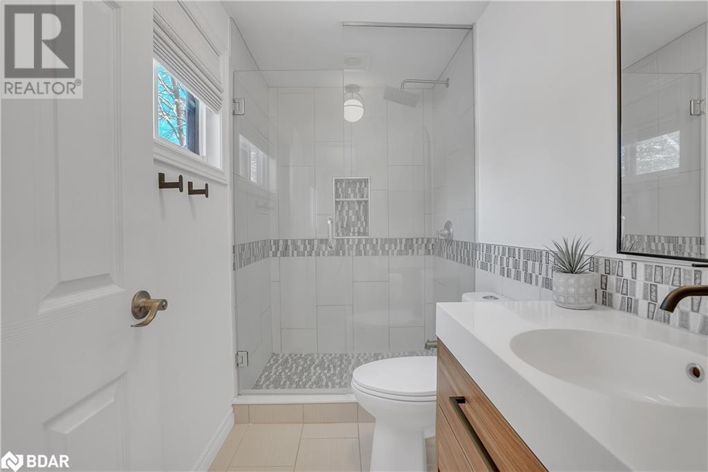 11 Vernar Drive, Midhurst, Ontario  L0L 1X0 - Photo 23 - 40688472