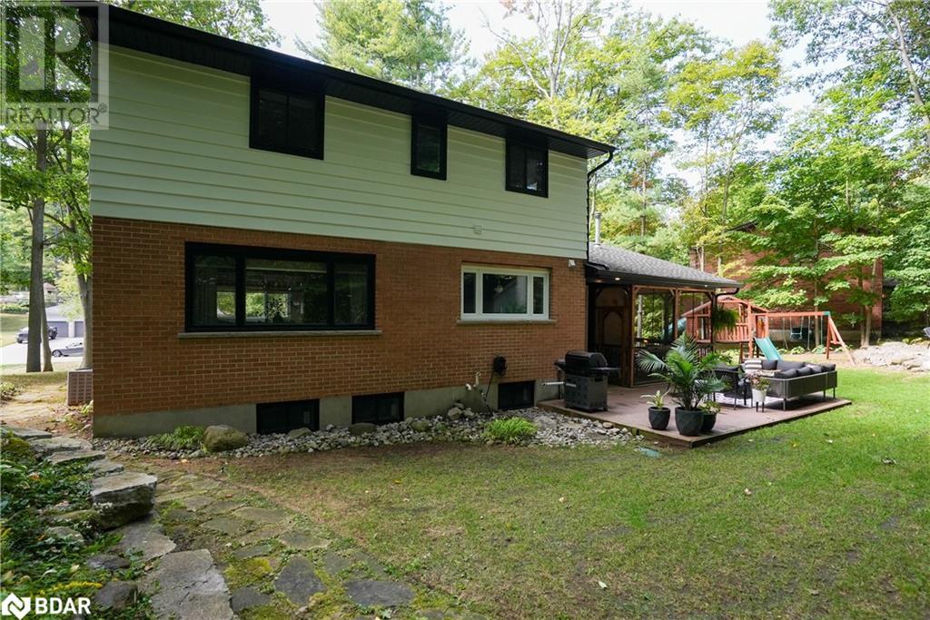 11 Vernar Drive, Midhurst, Ontario  L0L 1X0 - Photo 27 - 40688472