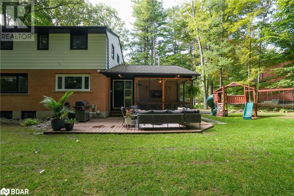11 Vernar Drive, Midhurst, Ontario  L0L 1X0 - Photo 32 - 40688472