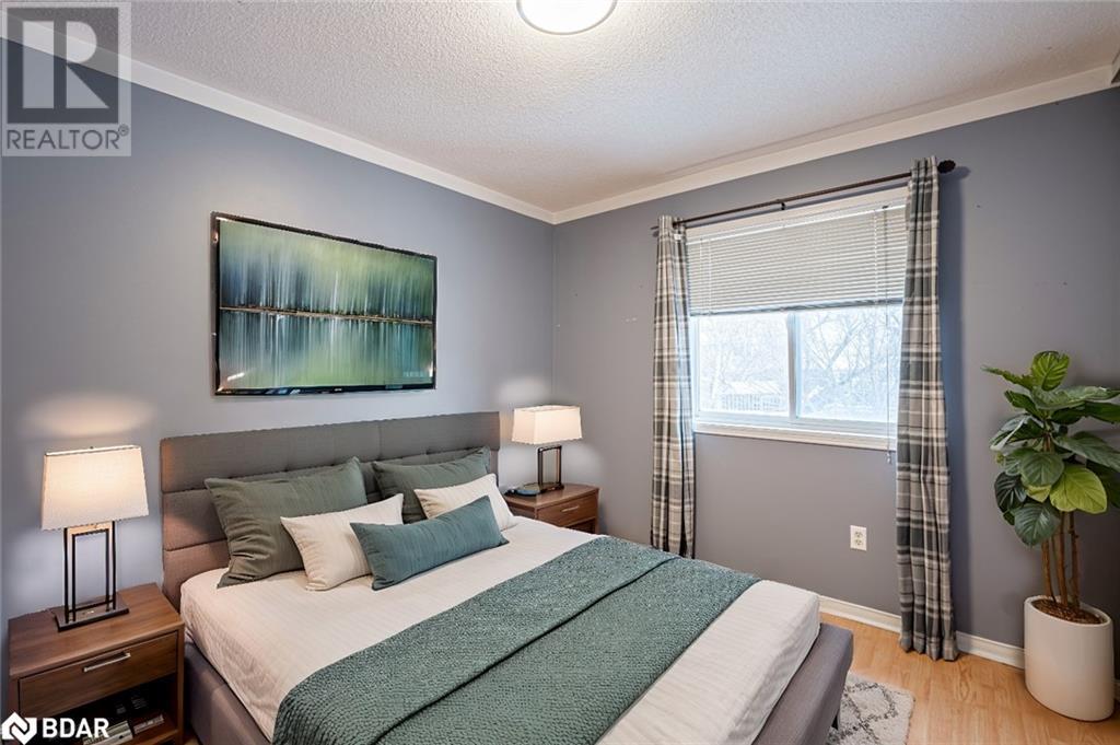 56 Draper Crescent, Barrie, Ontario  L4N 6B1 - Photo 12 - 40699769