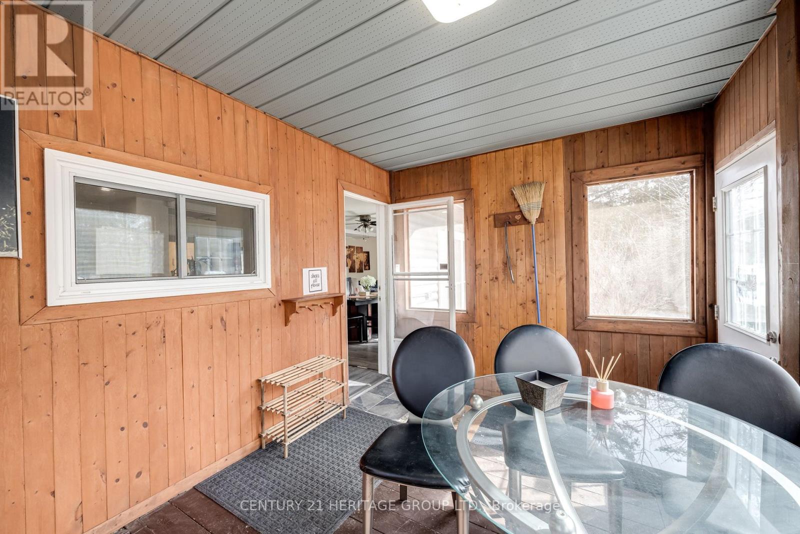 220 Mcguire Beach Road, Kawartha Lakes, Ontario  K0M 2B0 - Photo 4 - X11978295